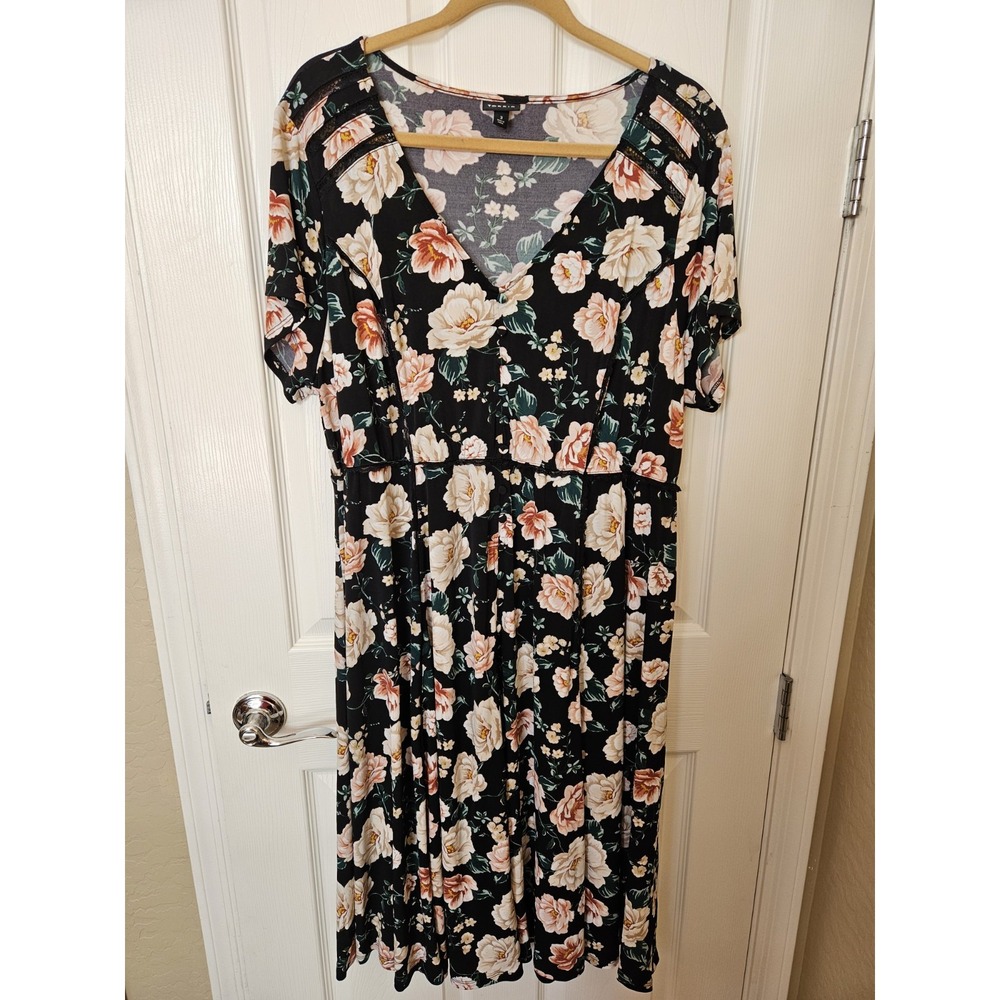 Torrid Floral Stretch Jersey Knit Midi Skater SS Dress Blk Lace/Button Detail 3X